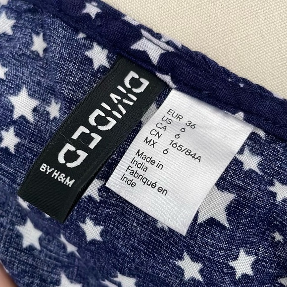 H&M Divided Womens Star Print Mini Dress Patriotic Navy Blue/White- Size 6 - Picture 4 of 4